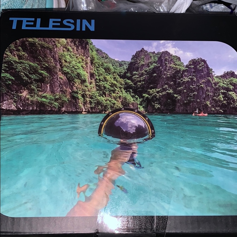 NWT Telesin Go Pro camera 6” Dime port hero 7/6/5